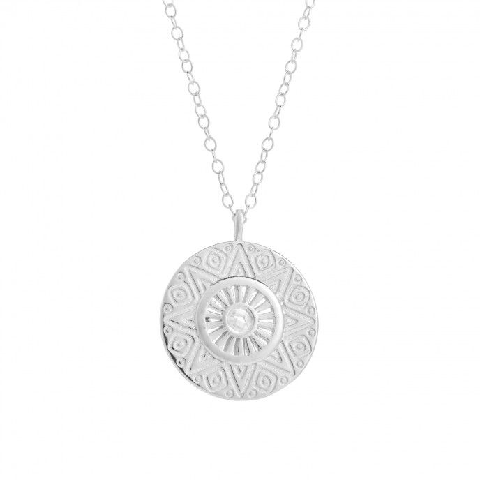 WORKED MEDAL NECKLACE