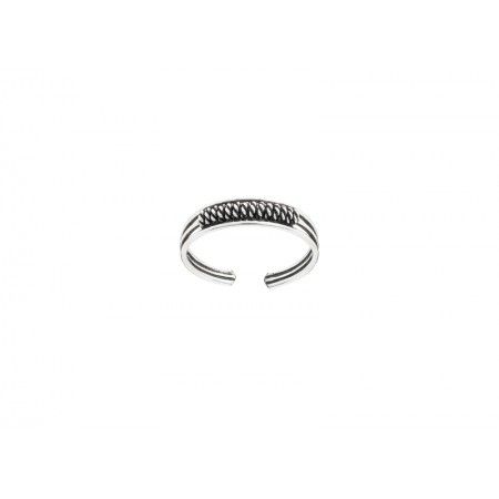 TWISTED RING TWISTED RING