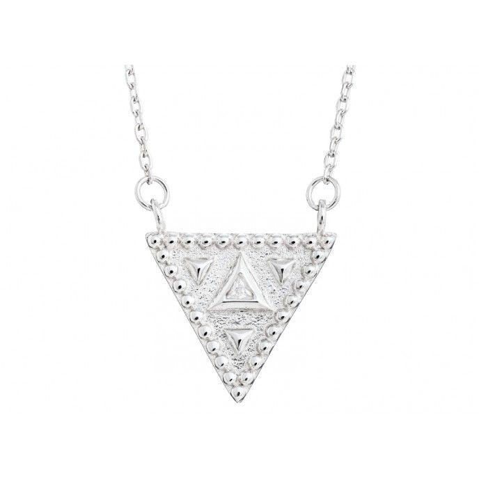 TRIANGLE NECKLACE