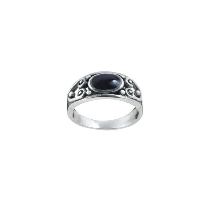 OVAL STONE SILVER RING