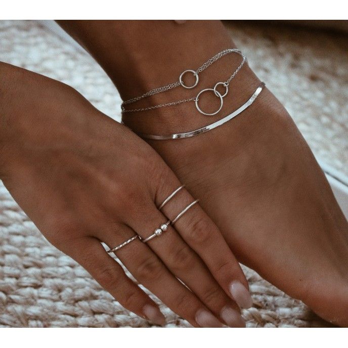 SILVER ANKLET WITH CIRCLE