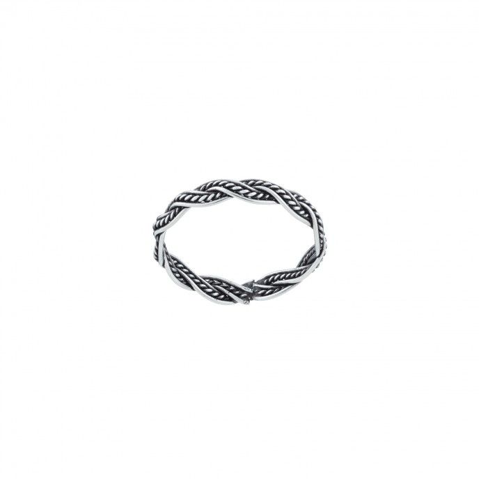 TWISTED RING