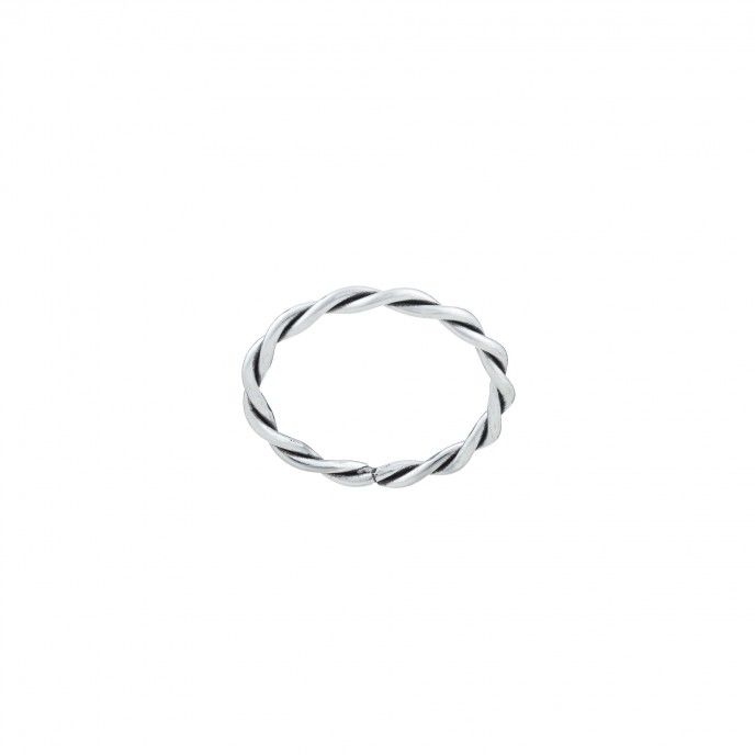 TWISTED RING