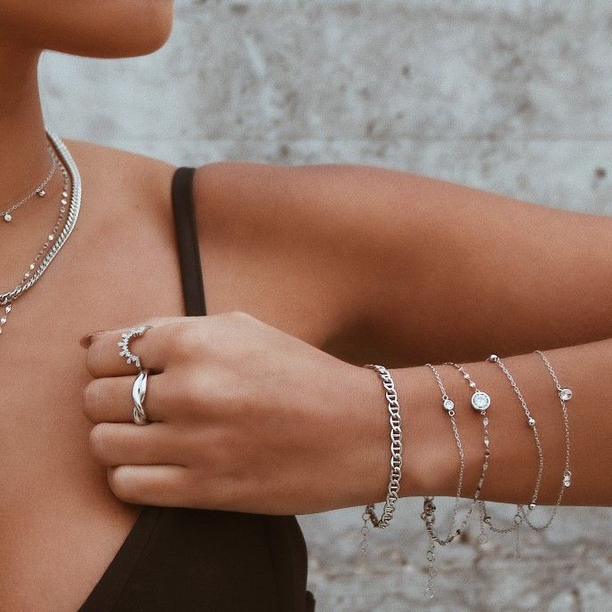 SHINY BRACELET