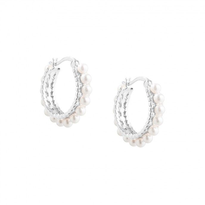 SILVER HOOPS WITH PEARLS