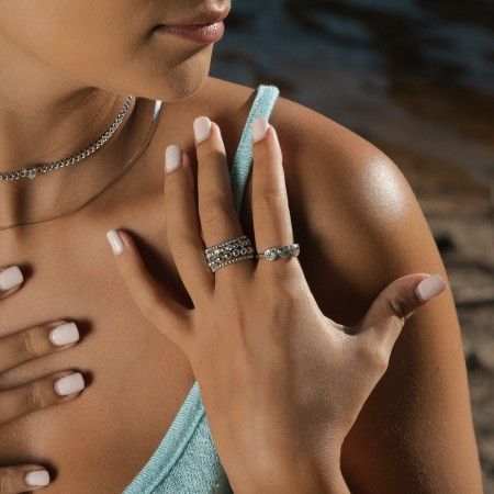 SILVER RING WITH HEARTS