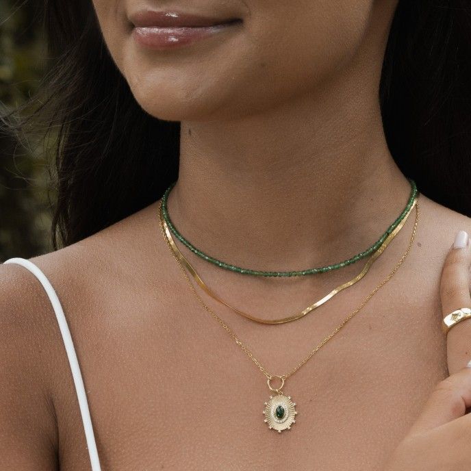 SILVER NECKLACE WITH STONE