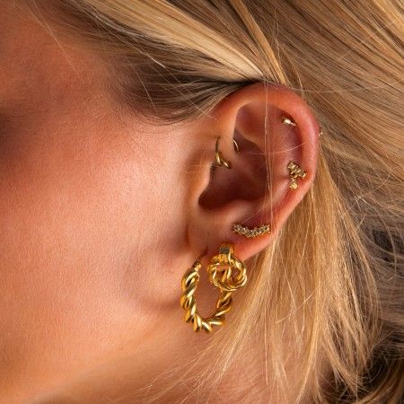 PENDIENTES DE ACERO RETORCIDOS