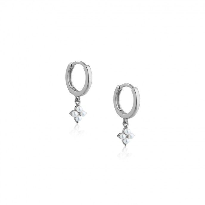 SILVER HOOPS WITH PEARLS