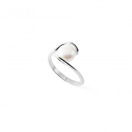 SILVER RING WITH PEARL